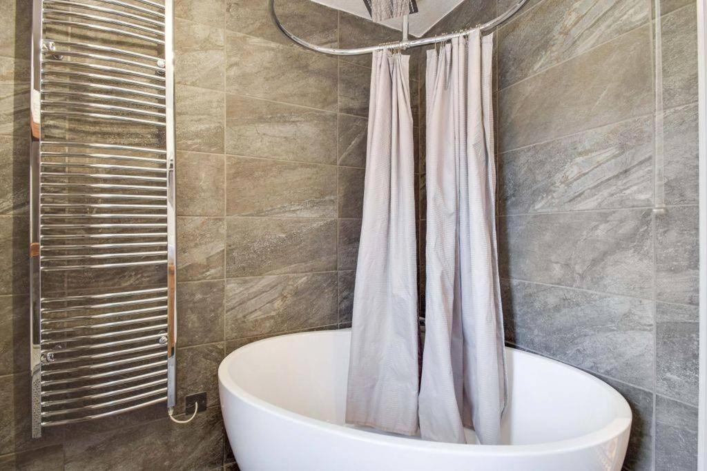 Newly Renovated Characterful Cottage, Wheal Rose Scorrier Bagian luar foto